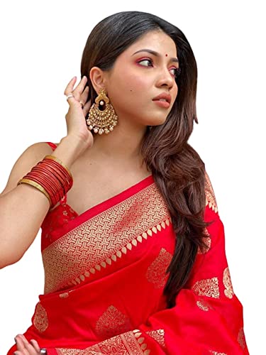 Red Kanjivaram silk saree with golden zari — best kanjivaram sarees for women